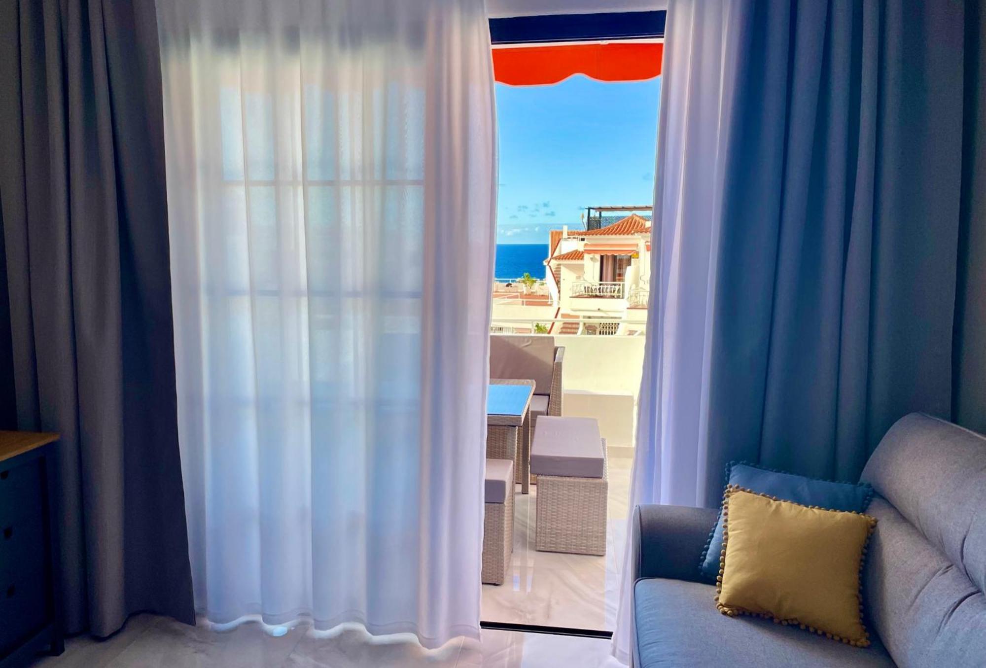 Luxury Diamond - Ocean View, Big Terraces, Air Con, Wifi Apartment Лос Кристианос Екстериор снимка